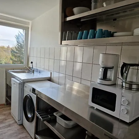 Διαμέρισμα Meribu R65 Fuer Monteure Und Arbeiter *