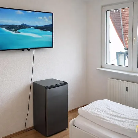 شقة Meribu R65 Fuer Monteure Und Arbeiter
