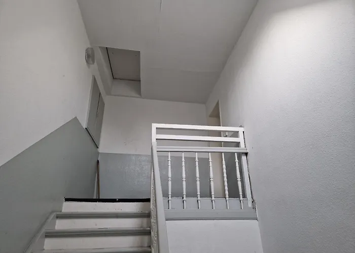 Meribu R65 Fuer Monteure Und Arbeiter Daire